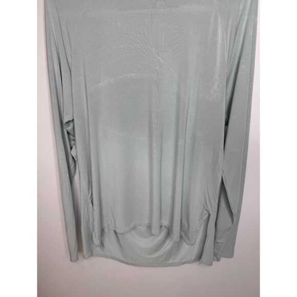 Under Armour L Sage Gray Cutout Back Long Sleeve Yoga Top - Picture 4 of 12